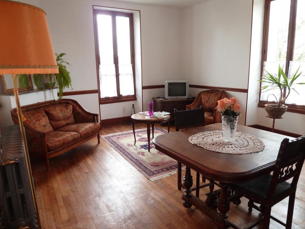 Gite Meuble Anost Δωμάτιο φωτογραφία